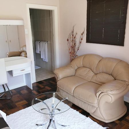 Easy Inn Guesthouse Welkom Zewnętrze zdjęcie