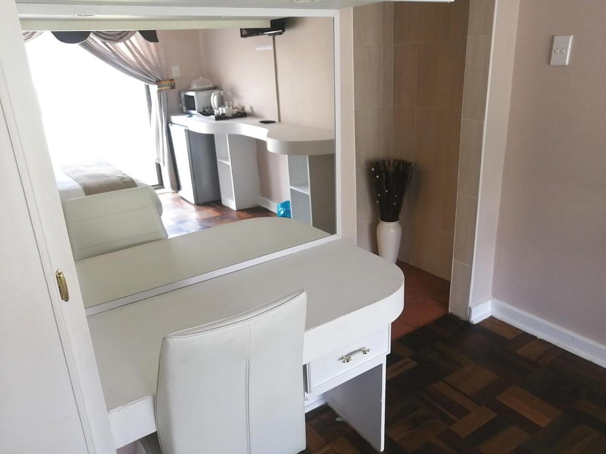 Easy Inn Guesthouse Welkom Zewnętrze zdjęcie