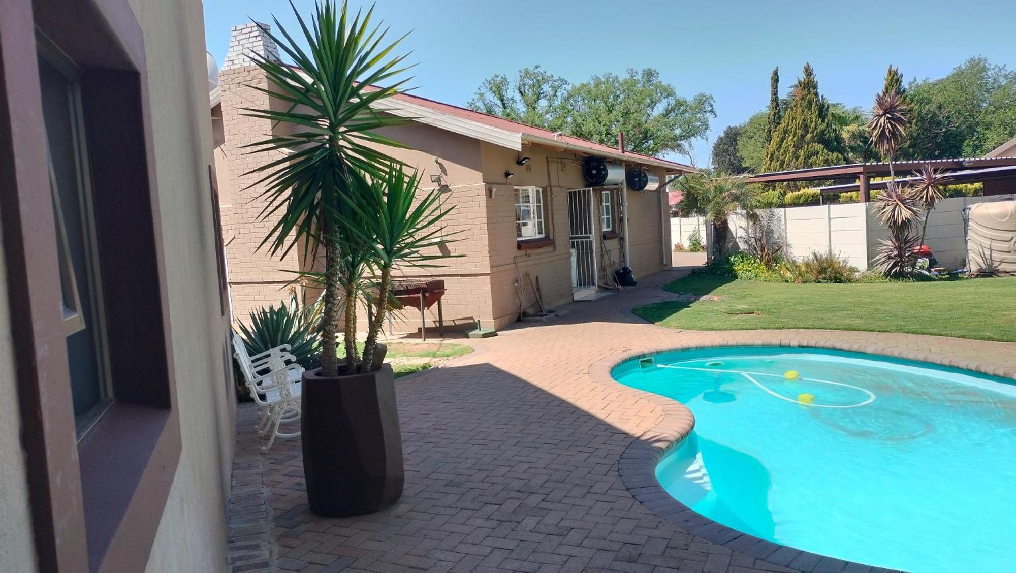 Easy Inn Guesthouse Welkom Zewnętrze zdjęcie